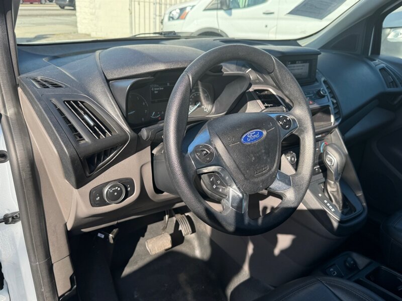 2022 Ford Transit Connect XL - Photo 10 - Los Angeles, CA 90019