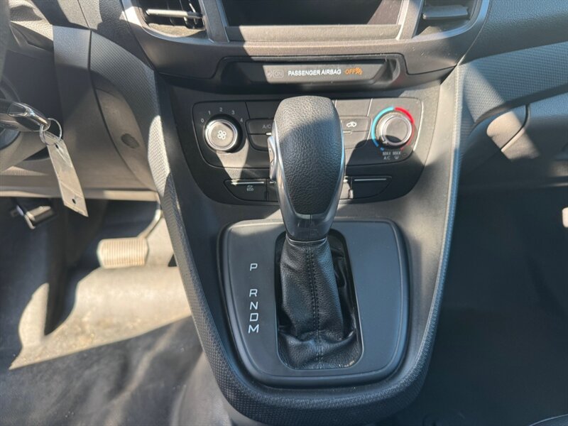 2022 Ford Transit Connect XL - Photo 13 - Los Angeles, CA 90019