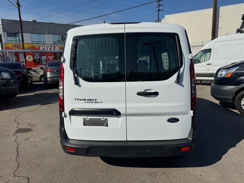 2022 Ford Transit Connect XL - Photo 5 - Los Angeles, CA 90019