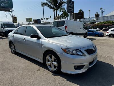 2010 Toyota Camry SE   - Photo 3 - Los Angeles, CA 90019