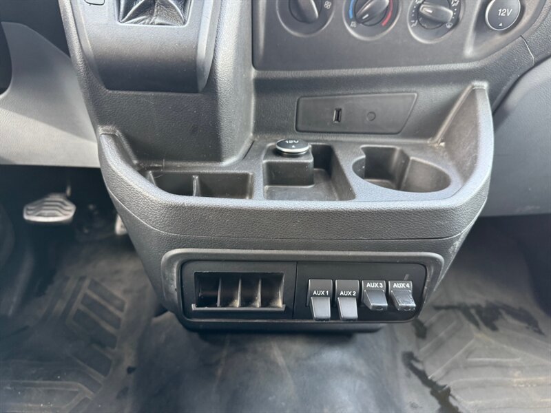 2018 Ford Transit 150 - Photo 17 - Los Angeles, CA 90019