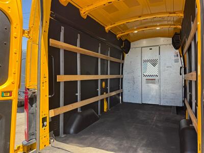 2021 Ford Transit 250  HIGH ROOF CARGO - Photo 19 - Los Angeles, CA 90019
