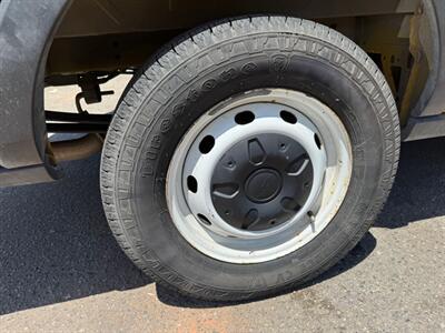 2021 Ford Transit 250  HIGH ROOF CARGO - Photo 16 - Los Angeles, CA 90019