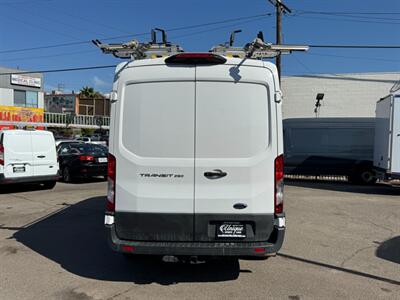 2022 Ford Transit 250 Medium Roof 148 "WB - Photo 6 - Los Angeles, CA 90019