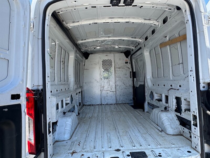 2018 Ford Transit 250 - Photo 18 - Los Angeles, CA 90019