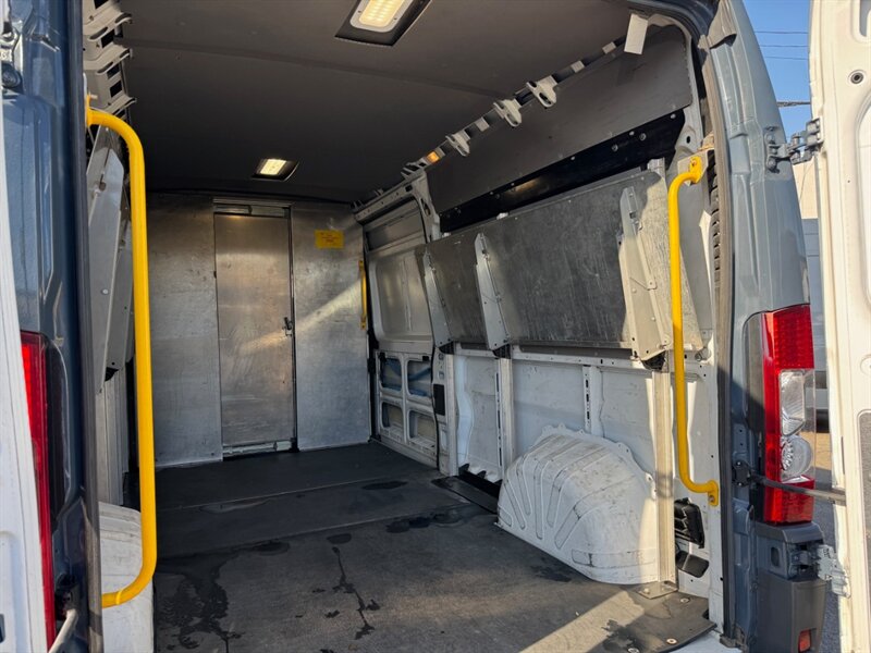 2018 RAM ProMaster 2500 159 WB - Photo 21 - Los Angeles, CA 90019