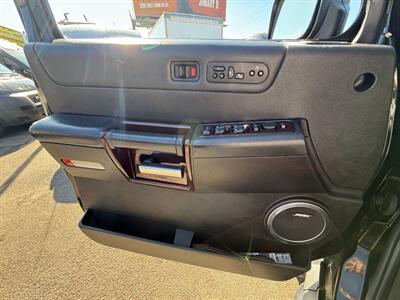 2005 Hummer H2   - Photo 11 - Los Angeles, CA 90019