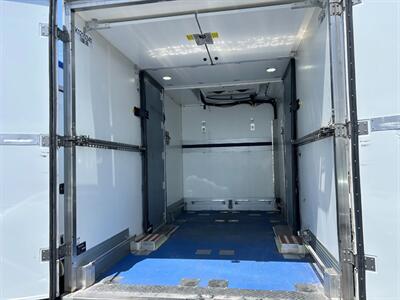 2021 Ford Transit 350  Refrigerated.. - Photo 25 - Los Angeles, CA 90019