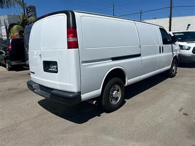 2023 Chevrolet Express 2500  Extended Cargo Van - Photo 5 - Los Angeles, CA 90019