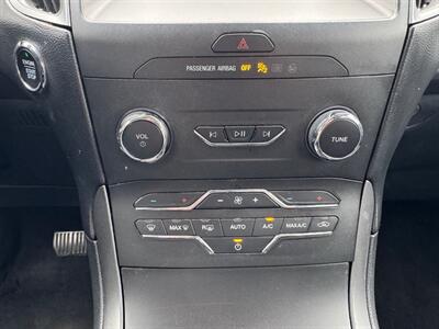 2020 Ford Edge SE   - Photo 18 - Los Angeles, CA 90019