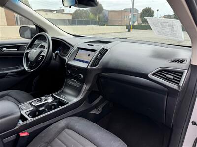 2020 Ford Edge SE   - Photo 11 - Los Angeles, CA 90019