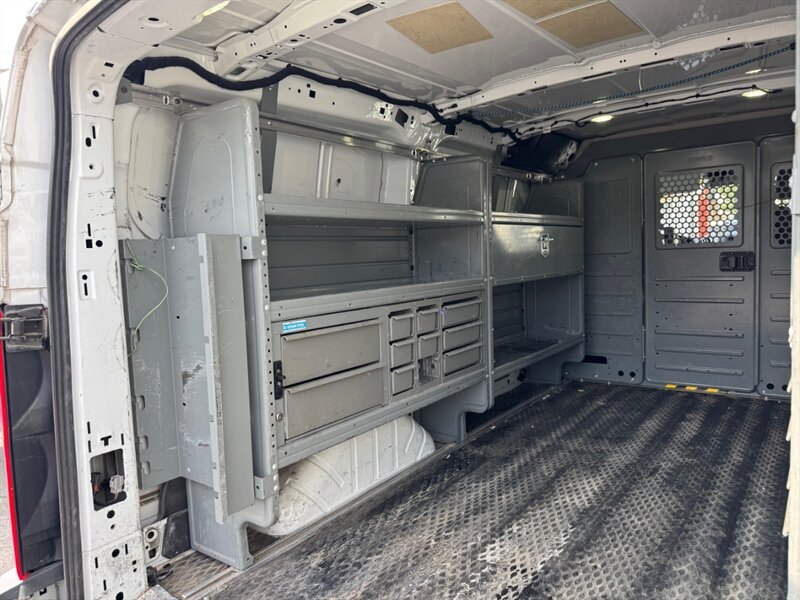 2017 Ford Transit 150 - Photo 21 - Los Angeles, CA 90019