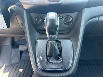 2014 Ford Transit Connect XLT - Photo 13 - Los Angeles, CA 90019