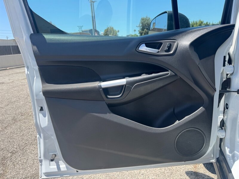 2014 Ford Transit Connect XLT - Photo 18 - Los Angeles, CA 90019