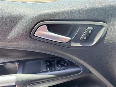 2014 Ford Transit Connect XLT - Photo 15 - Los Angeles, CA 90019