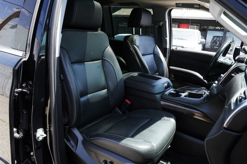 2020 Chevrolet Suburban LT 1500 - Photo 26 - Los Angeles, CA 90019