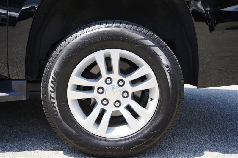 2020 Chevrolet Suburban LT 1500 - Photo 32 - Los Angeles, CA 90019
