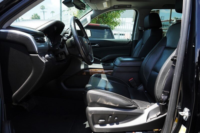 2020 Chevrolet Suburban LT 1500 - Photo 34 - Los Angeles, CA 90019