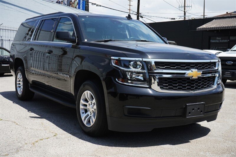 2020 Chevrolet Suburban LT 1500 - Photo 2 - Los Angeles, CA 90019