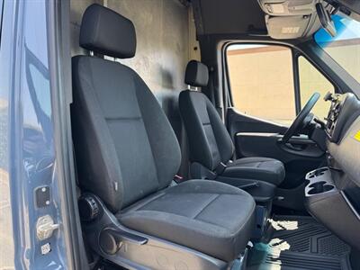 2019 Mercedes-Benz Sprinter 2500   - Photo 11 - Los Angeles, CA 90019