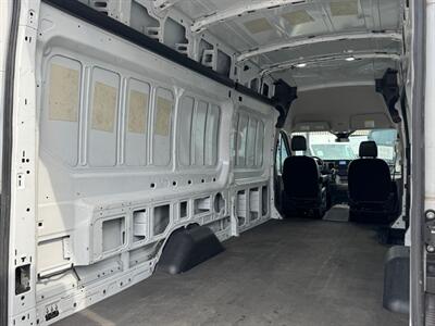 2021 Ford Transit 250  High Roof Extended Cargo 148 " WB - Photo 18 - Los Angeles, CA 90019