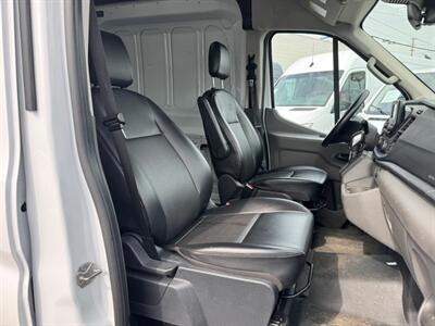 2021 Ford Transit 250  High Roof Extended Cargo 148 " WB - Photo 9 - Los Angeles, CA 90019