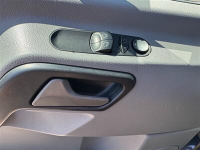 2018 Mercedes-Benz Sprinter 2500  144 " WHEEL BASE.HIGH ROOF CARGO - Photo 19 - Los Angeles, CA 90019