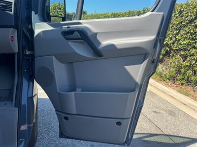 2018 Mercedes-Benz Sprinter 2500  144 " WHEEL BASE.HIGH ROOF CARGO - Photo 21 - Los Angeles, CA 90019