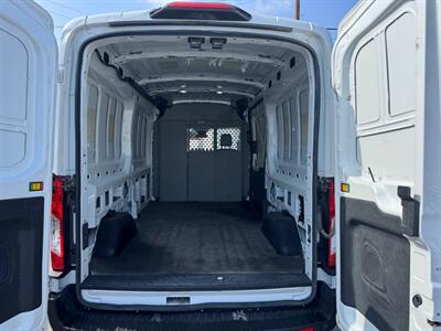 2018 Ford Transit 250  Medium Roof 148 " WB Cargo - Photo 18 - Los Angeles, CA 90019
