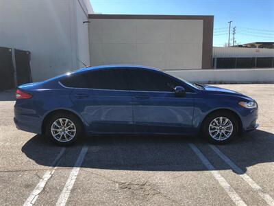 2017 Ford Fusion S   - Photo 4 - Los Angeles, CA 90019