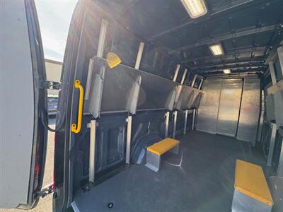 2019 Mercedes-Benz Sprinter 2500  EXTENDED HIGH ROOF 170 IN - Photo 20 - Los Angeles, CA 90019