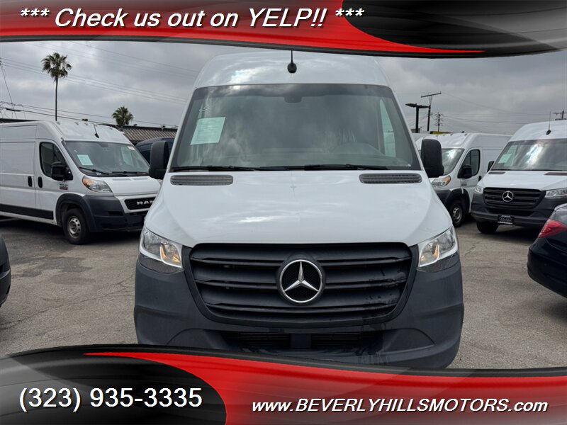 2022 Mercedes-Benz Sprinter 2500  144 High Roof Cargo