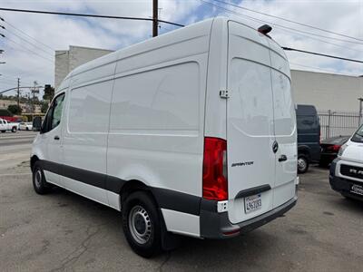 2022 Mercedes-Benz Sprinter 2500  144 High Roof Cargo - Photo 6 - Los Angeles, CA 90019
