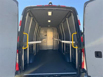 2019 Mercedes-Benz Sprinter 2500  HIGH ROOF 170 " WB - Photo 25 - Los Angeles, CA 90019