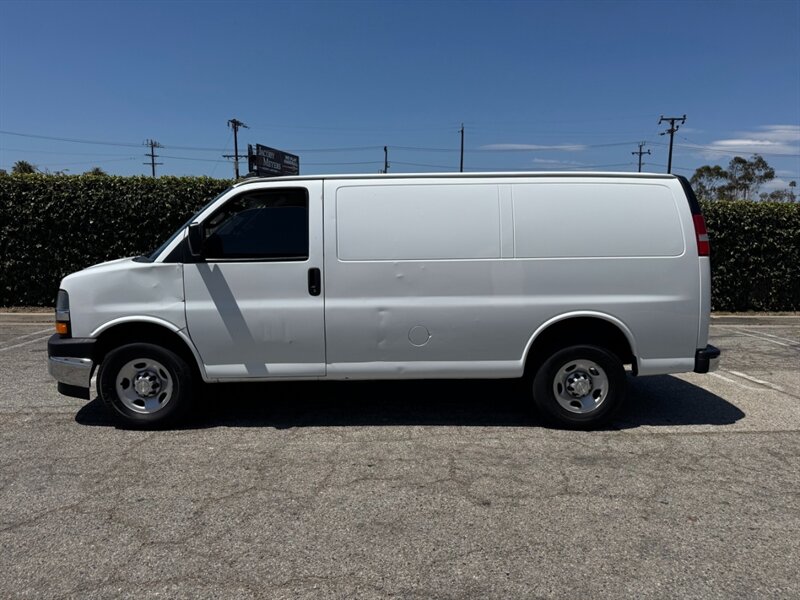 2021 Chevrolet Express 2500 LT - Photo 8 - Los Angeles, CA 90019