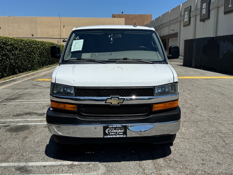 2021 Chevrolet Express 2500 LT - Photo 2 - Los Angeles, CA 90019