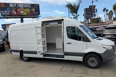 2020 Mercedes-Benz Sprinter 2500  REFRIGERATED HIGH ROOF WITH 170 " LENGTH - Photo 1 - Los Angeles, CA 90019