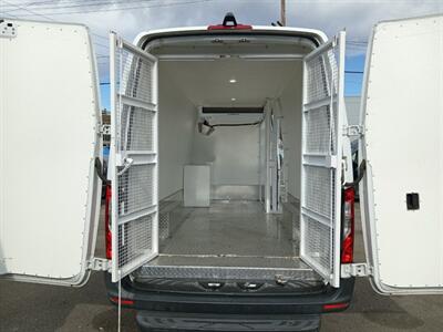 2020 Mercedes-Benz Sprinter 2500  REFRIGERATED HIGH ROOF WITH 170 " LENGTH - Photo 2 - Los Angeles, CA 90019