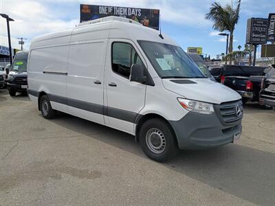 2020 Mercedes-Benz Sprinter 2500  REFRIGERATED HIGH ROOF WITH 170 " LENGTH - Photo 8 - Los Angeles, CA 90019