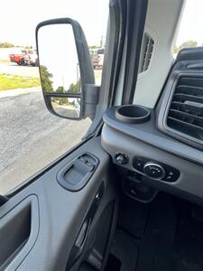 2025 Ford Transit 250 - Photo 20 - Macomb, IL 61455