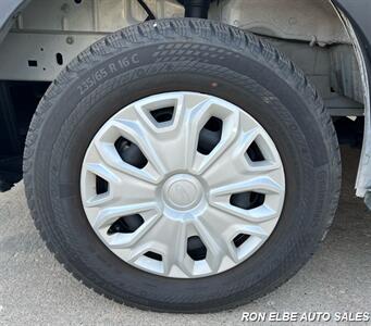 2025 Ford Transit 250 - Photo 4 - Macomb, IL 61455