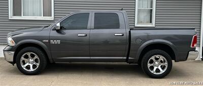 2016 RAM 1500 Laramie   - Photo 3 - Macomb, IL 61455