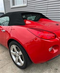 2006 Pontiac Solstice   - Photo 10 - Macomb, IL 61455