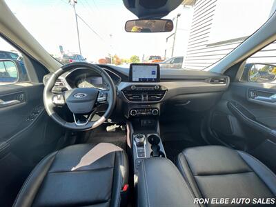 2022 Ford Escape SEL   - Photo 16 - Macomb, IL 61455