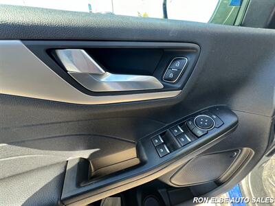 2022 Ford Escape SEL   - Photo 20 - Macomb, IL 61455