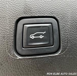 2023 Chevrolet Traverse LT Cloth - Photo 16 - Macomb, IL 61455