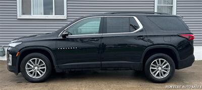 2023 Chevrolet Traverse LT Cloth - Photo 3 - Macomb, IL 61455