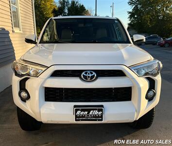 2018 Toyota 4Runner SR5   - Photo 6 - Macomb, IL 61455