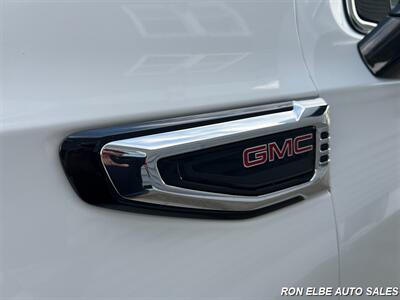 2025 GMC Yukon Elevation - Photo 12 - Macomb, IL 61455