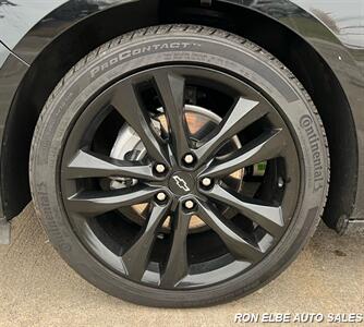 2024 Chevrolet Malibu LT   - Photo 4 - Macomb, IL 61455